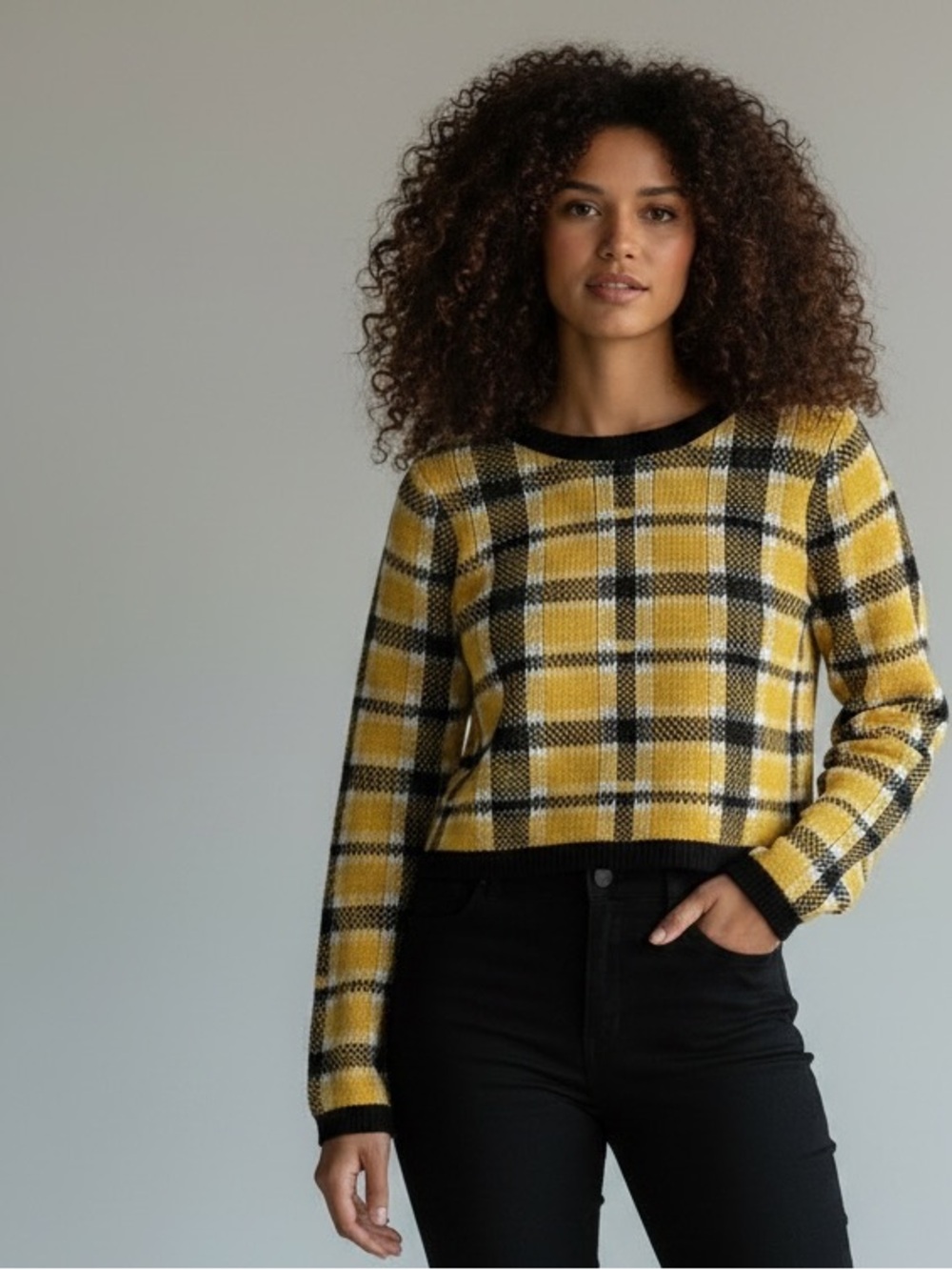 🖤💛Fashion Nova Yellow & Black Plaid Crewneck Sweater - Picture 3 of 3